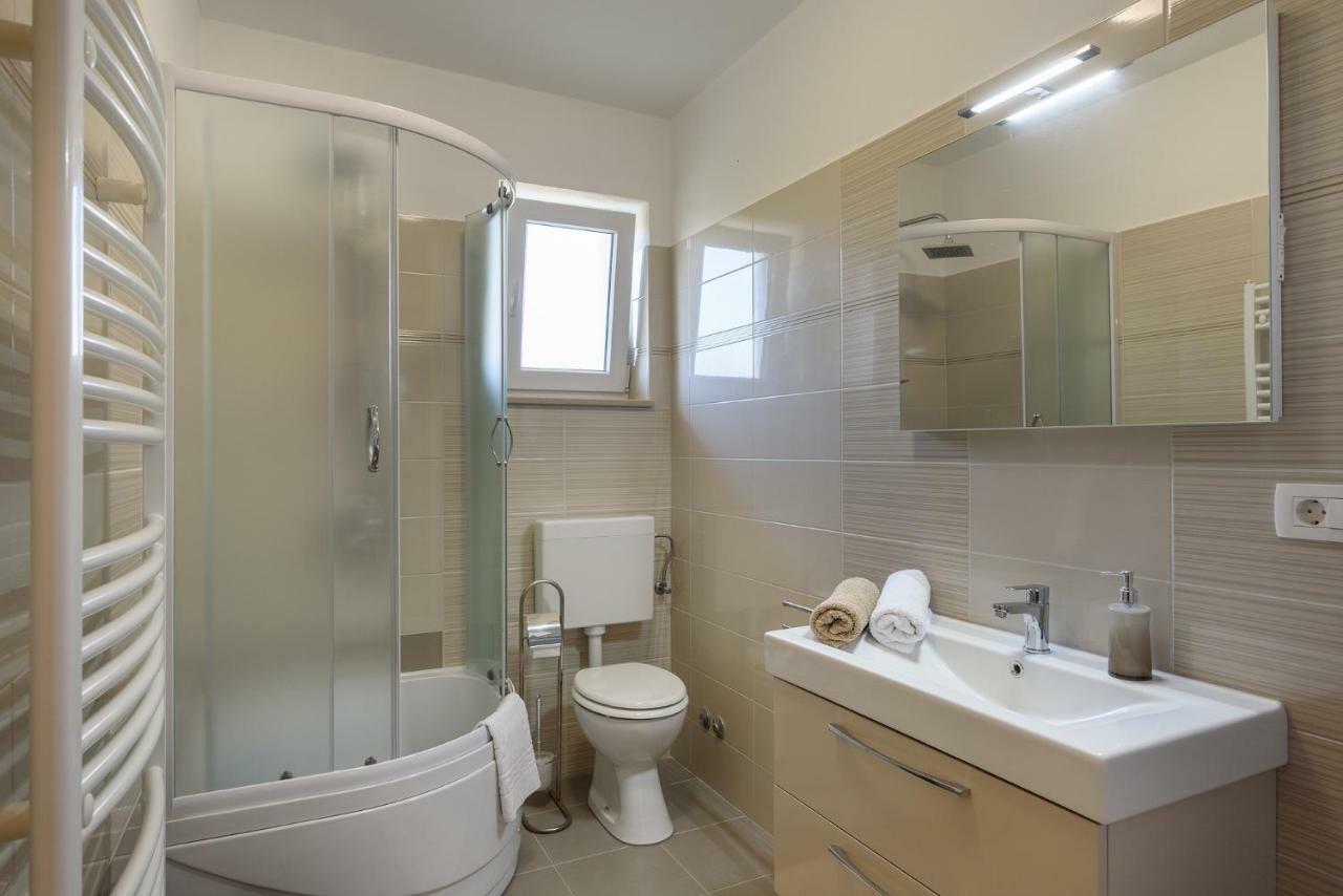 Apartment Perusko Пула Экстерьер фото