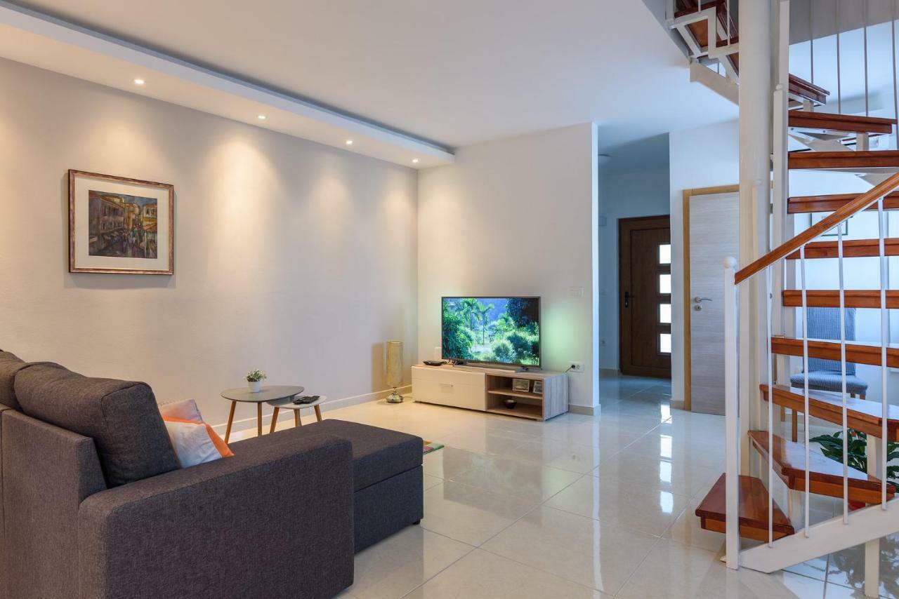 Apartment Perusko Пула Экстерьер фото